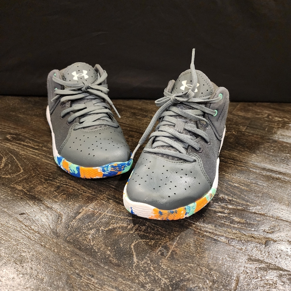 Under Armour  Basketball Shoes